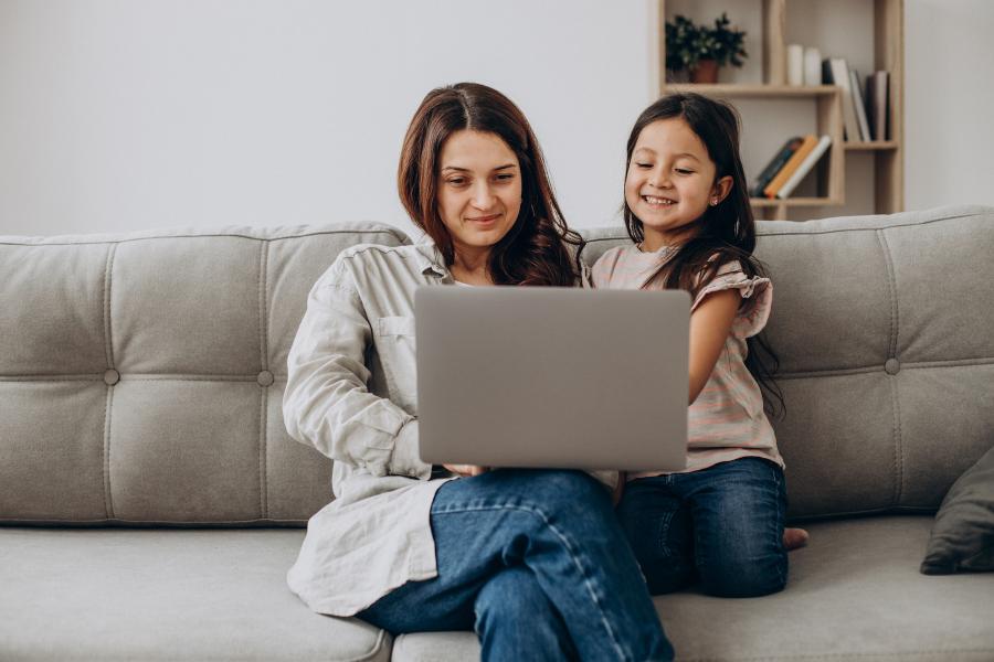 parent and child learning together online